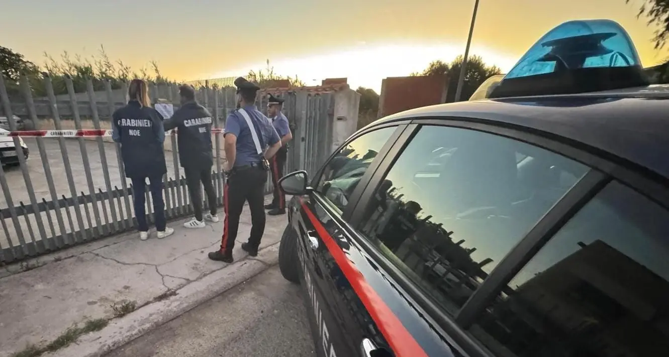 Blitz dei Carabinieri a San Gavino: scoperta discarica abusiva in un’officina, un denunciato