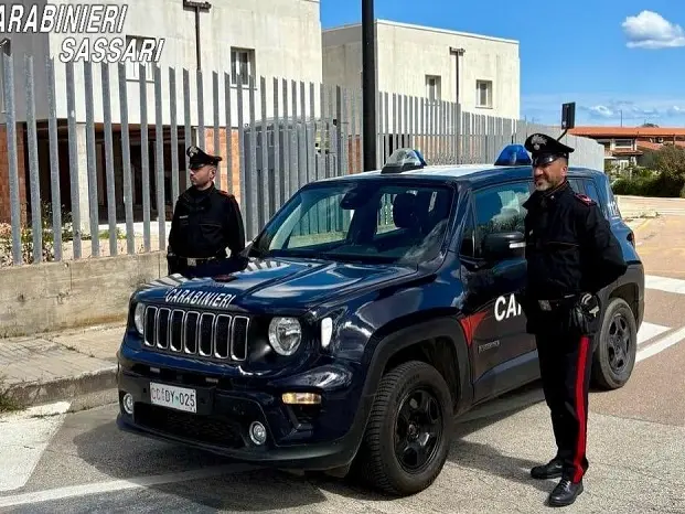 Scia di incendi in largo Budapest: arrestato a Sassari presunto responsabile, ecco chi è