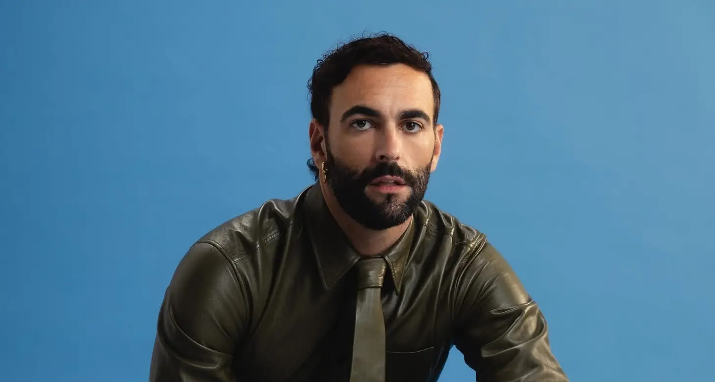 Marco Mengoni in concerto a Olbia per il Capodanno 2026