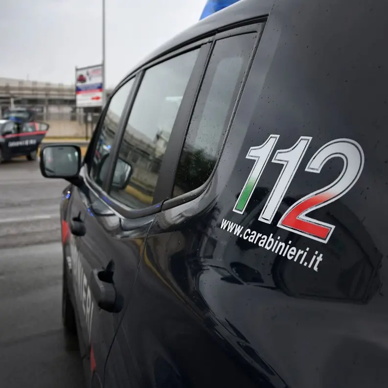 Figlia allontanata per maltrattamenti sulla madre anziana a Capoterra