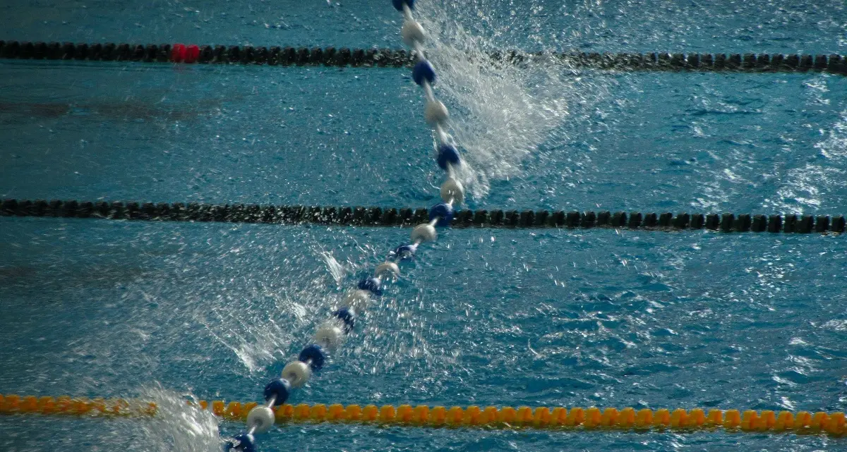 Golfo Aranci, staffetta 4x1500: l’Italia sfiora il podio dietro la Francia