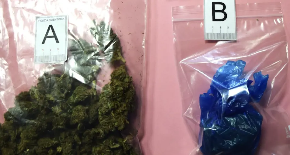 Oltre 87 grammi di marijuana sotto sequestro a Sassari: nei guai un giovane