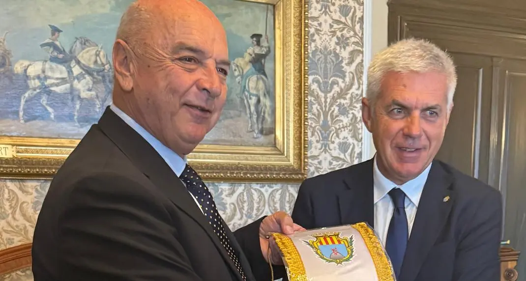 Alghero e Trieste unite nel ricordo: una piazza dedicata a Fertilia