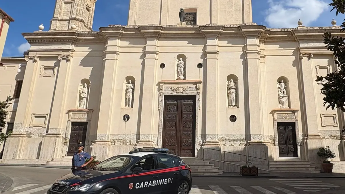 Condannata a 30 anni di arresti domiciliari, ma andava a rubare: arrestata a Sorso