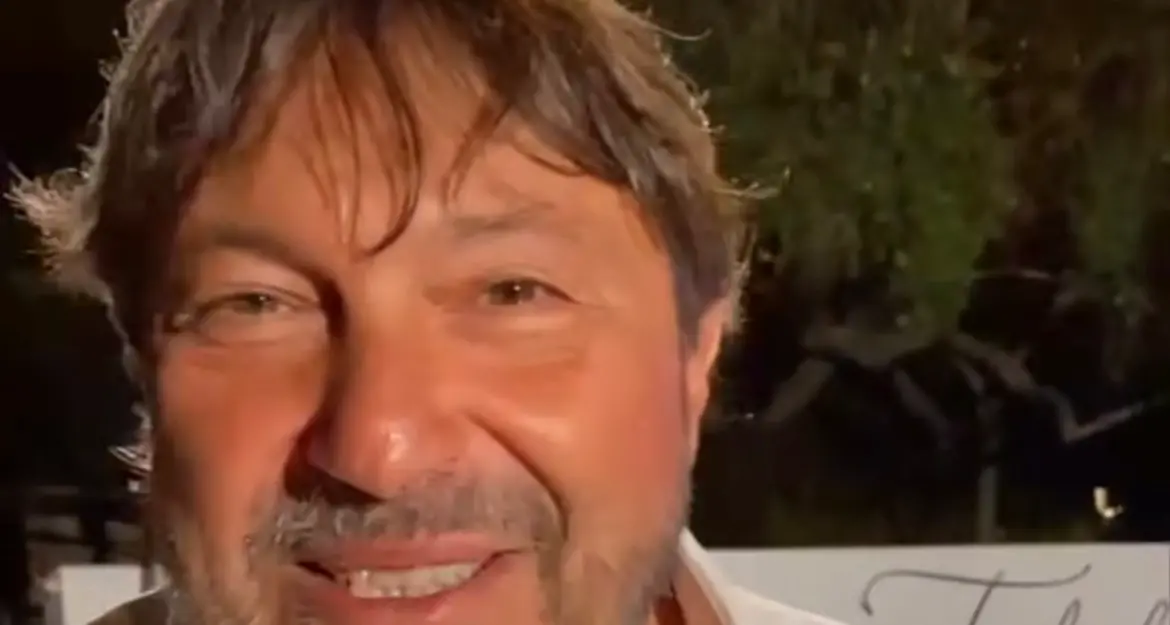 Esplosione distrugge auto del giornalista Ranucci, presidente Todde: \"Atto vile e inaccettabile\"