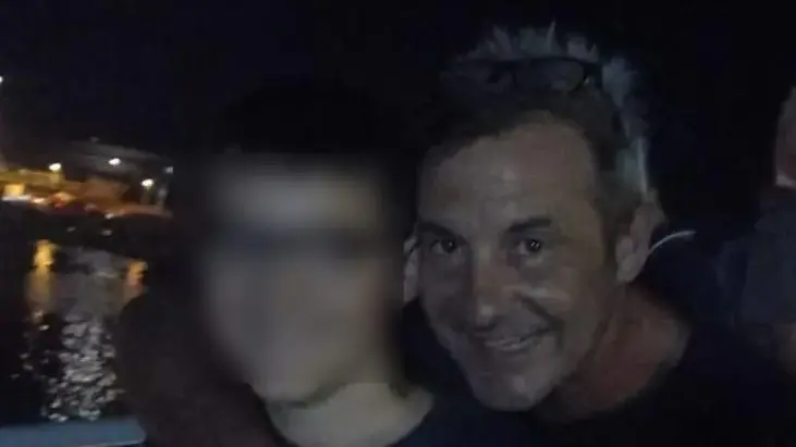 Bimbo di 10 anni morto nel rogo del camper a Olbia: chiesto rinvio a giudizio per il padre