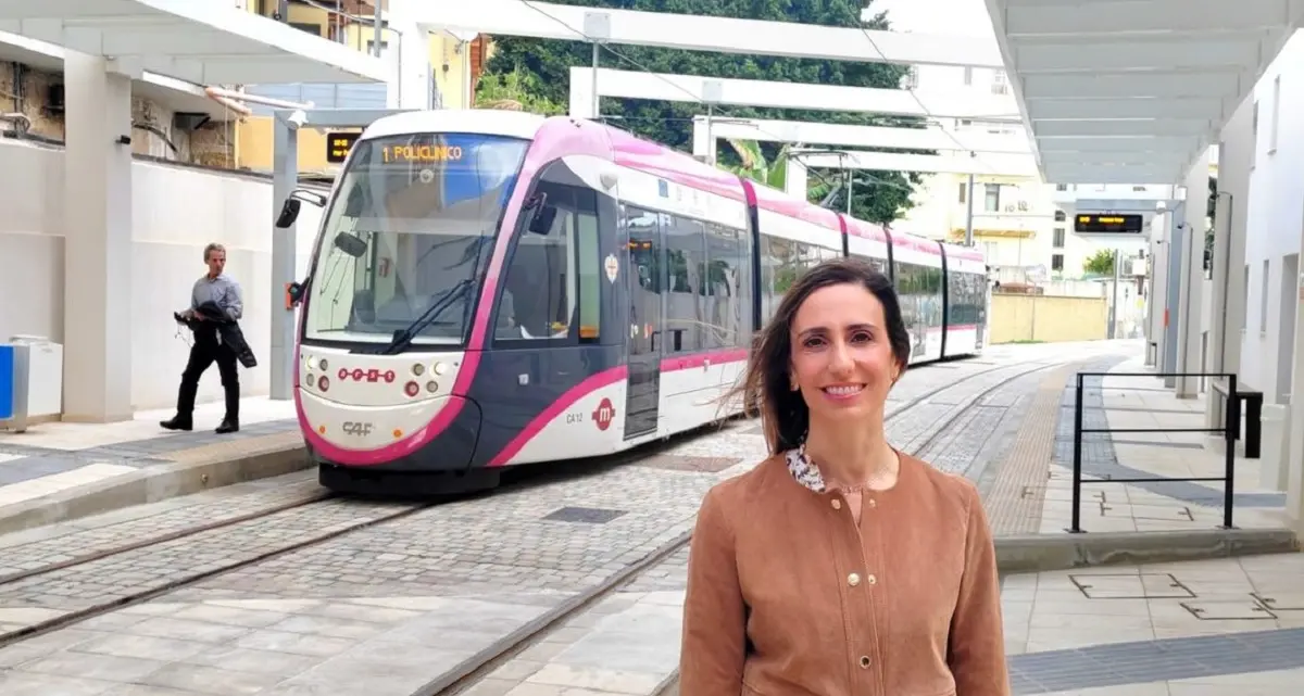 La metro leggera di Cagliari torna in servizio con una linea rinnovata