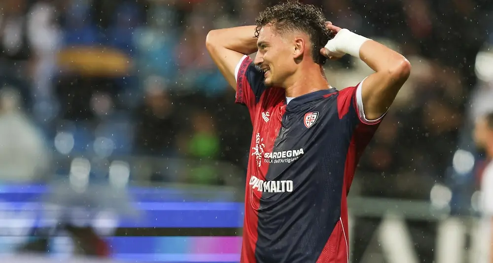 Cagliari-Sassuolo 1-2, terza sconfitta casalinga di seguito