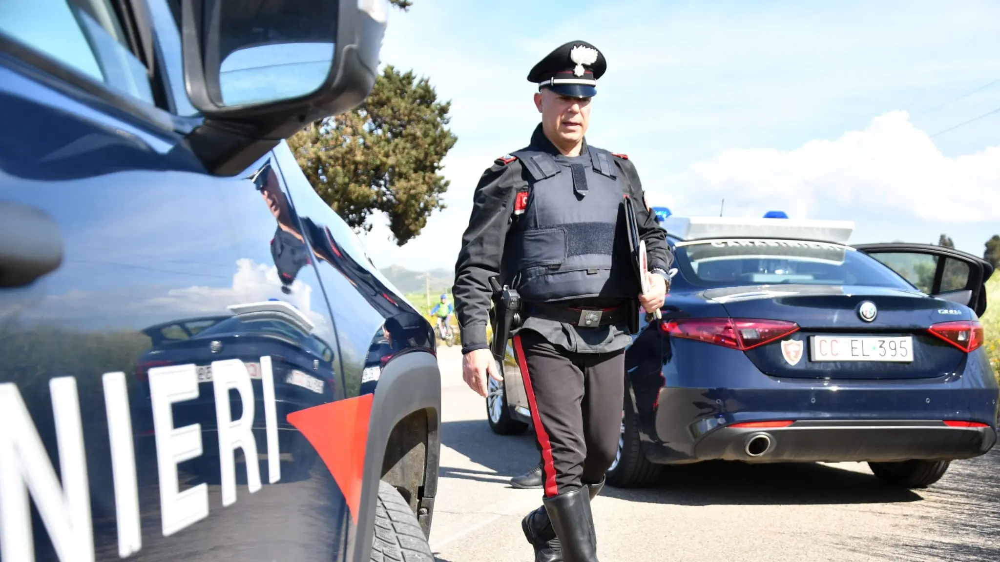 Fermata alla guida di un’auto rubata a Cagliari: denunciata una 50enne
