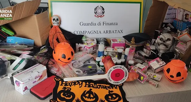 Halloween, sequestrati oltre 3.000 articoli non a norma in Ogliastra: pesanti sanzioni