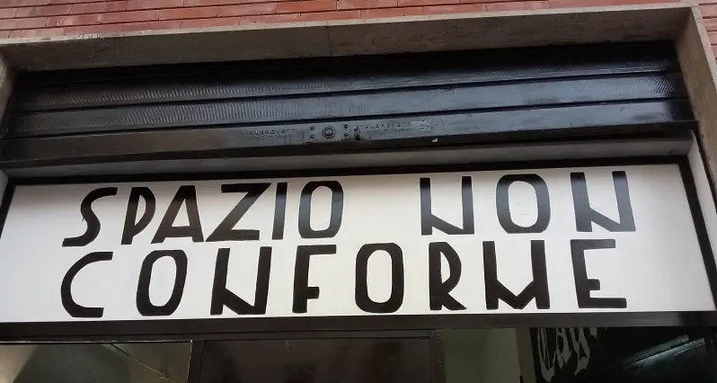 A Cagliari manifestazioni opposte: ai giovani di Casapound risponde il Movimento Antifascista