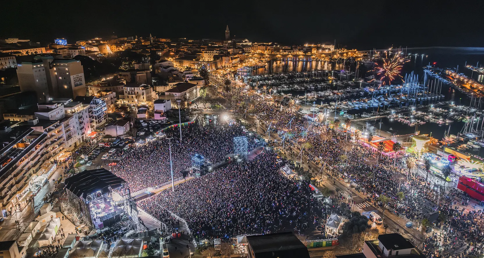 Tra certezze e rumors la Sardegna guarda già alla grande festa in piazza per Capodanno
