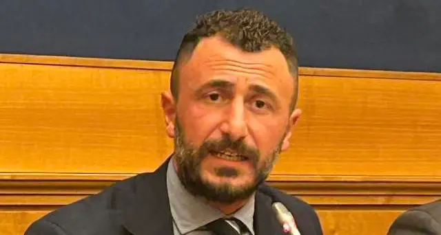 Sparo a Capodanno, condannato il deputato Pozzolo: un anno e tre mesi