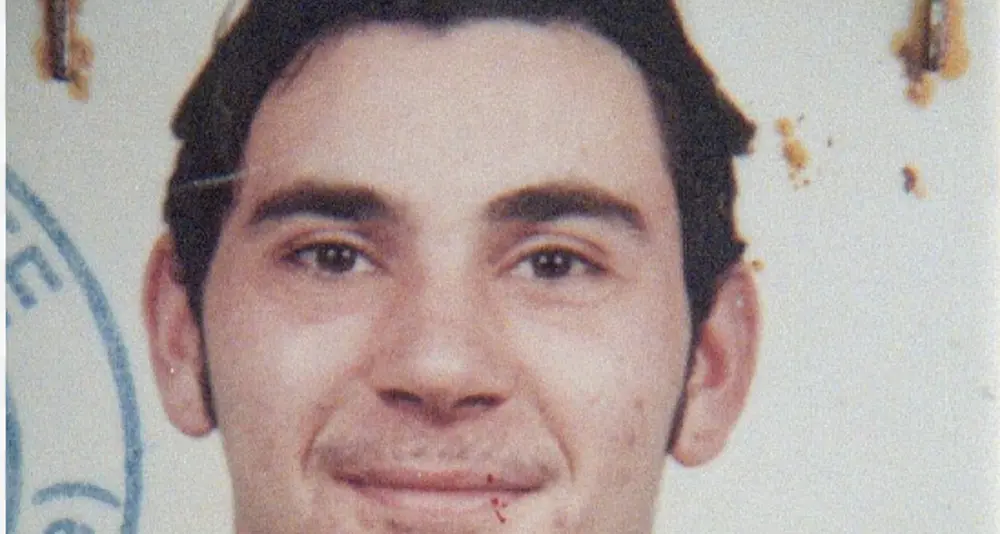 Fuga da Castelfranco Emilia: Elia Del Grande ricercato nel Varesotto e in Sardegna