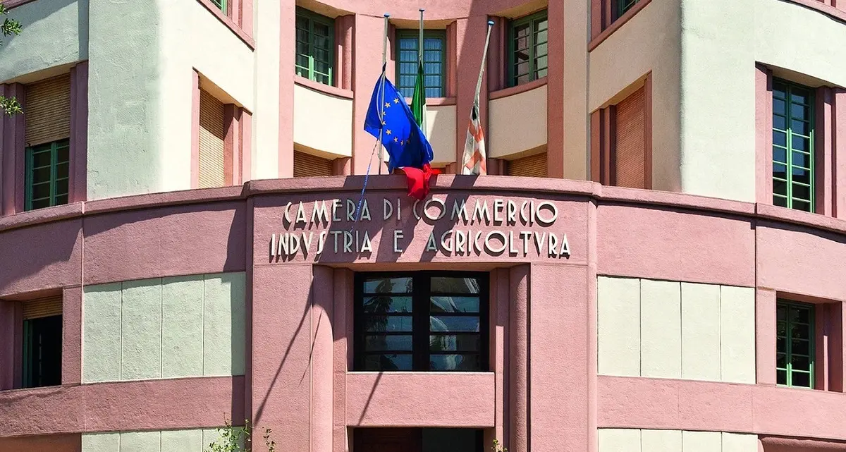 Nuoro a due velocità: settori innovativi crescono, micro-imprese restano indietro