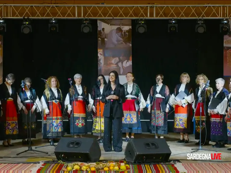 Tonara celebra Peppinu Mereu con la XXVII Rassegna di Canti e Musiche Popolari e l’XI Rassegna Internazionale di Cori