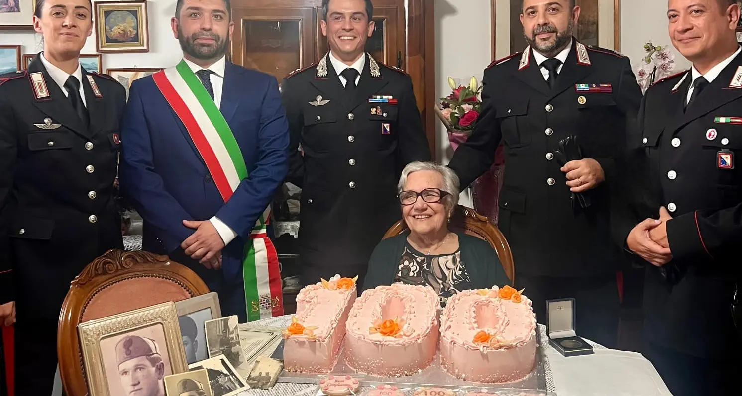 Cagliari celebra i 100 anni di Giuseppa Salaris, vedova di un carabiniere