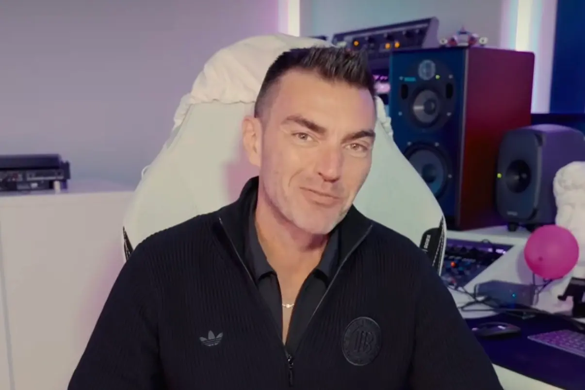 <p>Foto Instagram Gabry Ponte</p>\\n