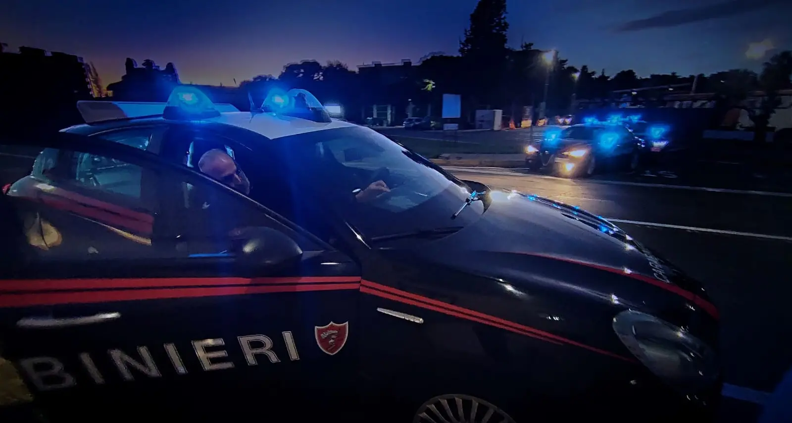 Cagliari. Fugge all’alt dei carabinieri: inseguimento per le vie del centro. Arrestato un 26enne