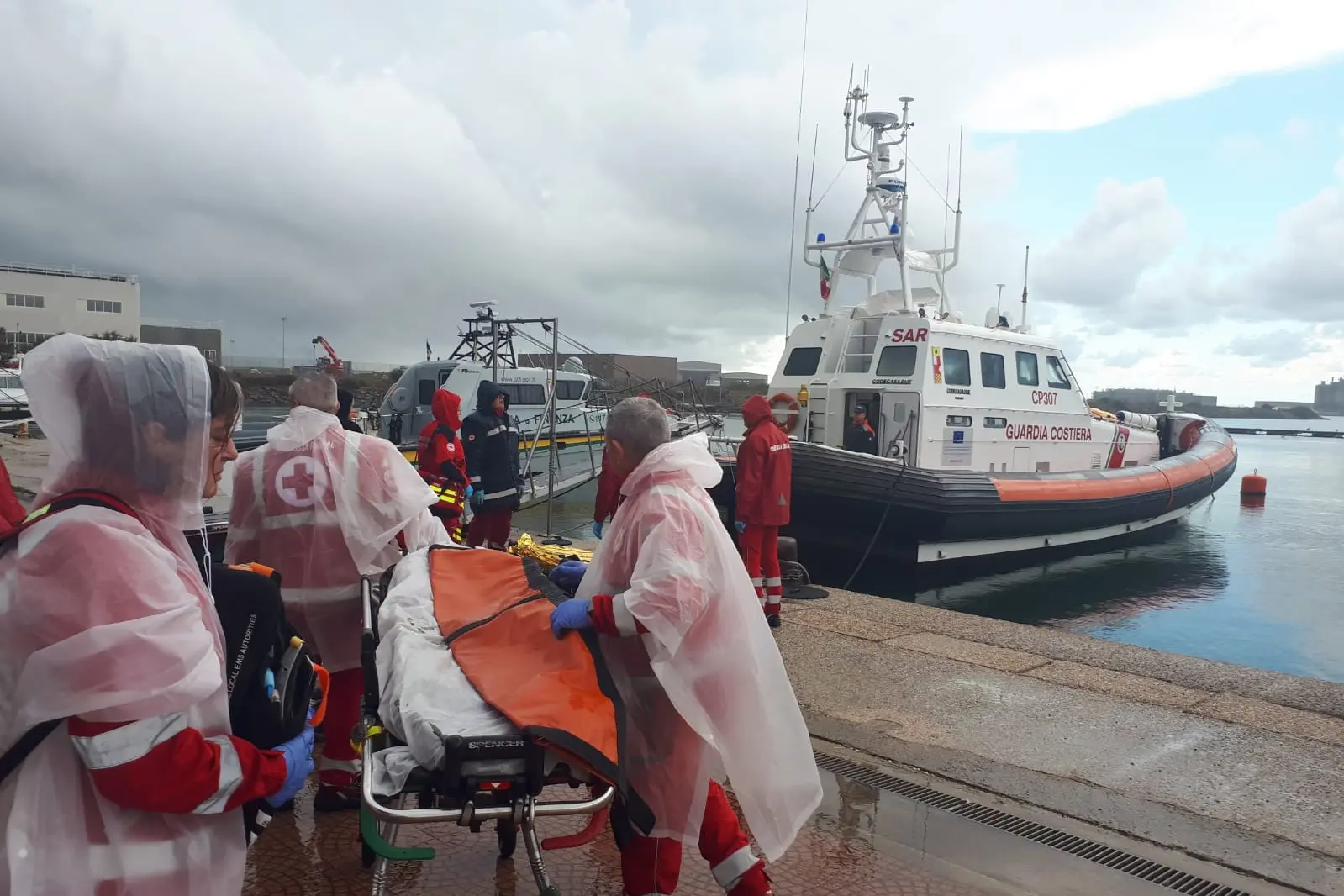 Simulazione di emergenza navale: testate le capacità di risposta nel golfo di Oristano
