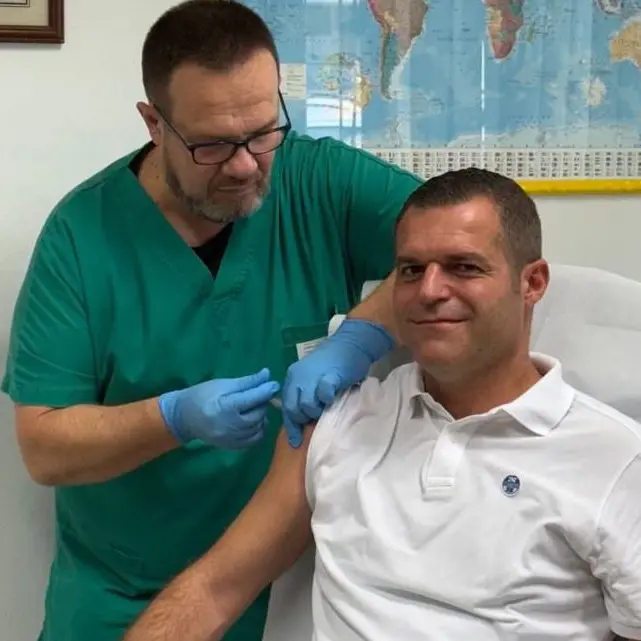 Dopo Sassari è il turno di Alghero: i sindaci testimonialdella campagna vaccinale