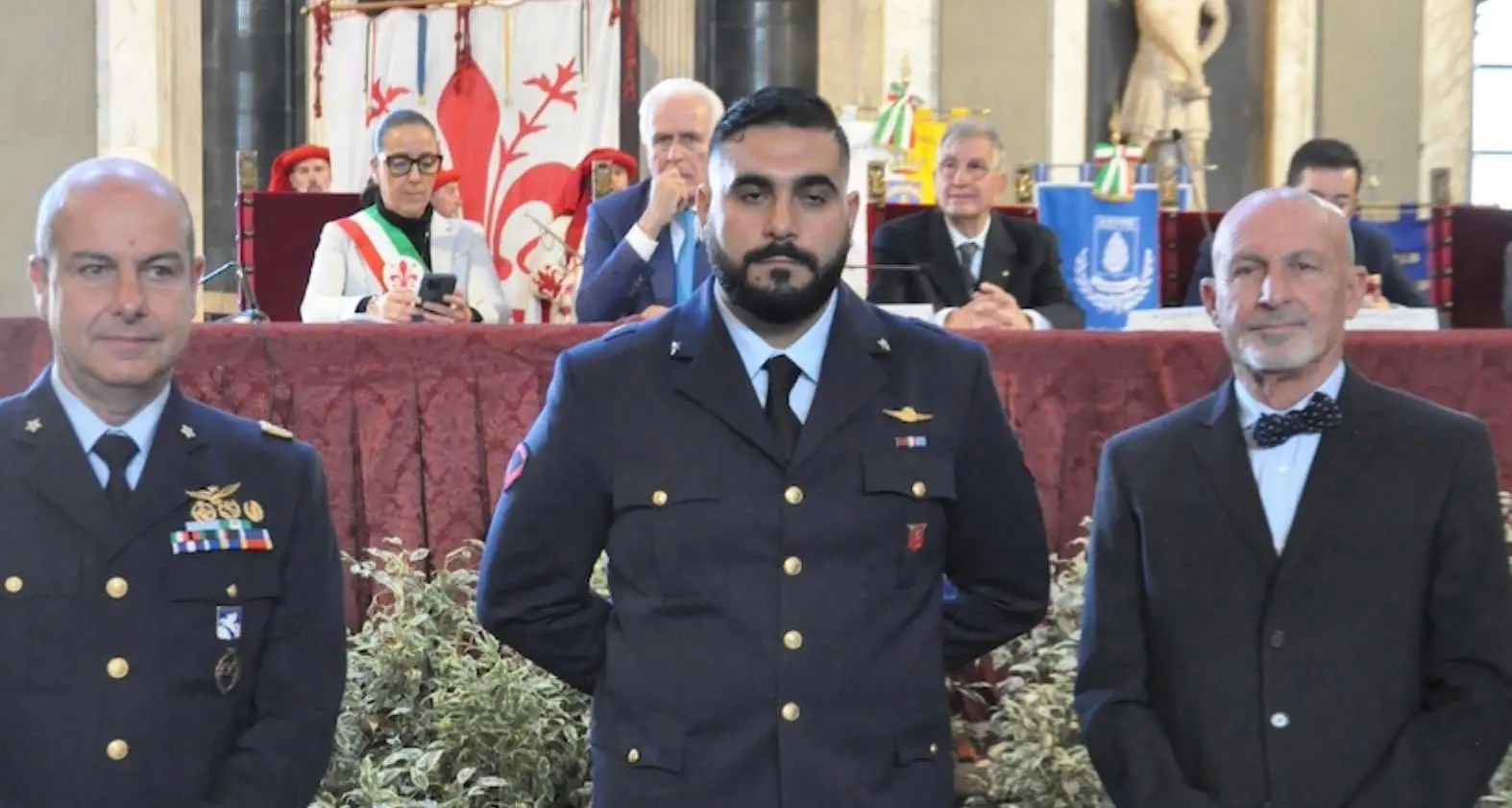 Decimomannu. Cuore e coraggio: l'esempio dell'aviere Giuseppe Sionis premiato a Firenze