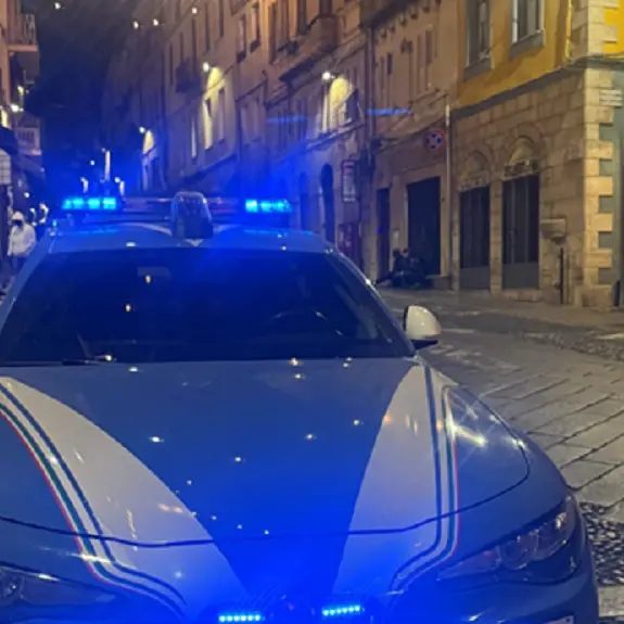 Aggredisce l’ex compagna e la sua amica, arrestato nella notte a Sassari