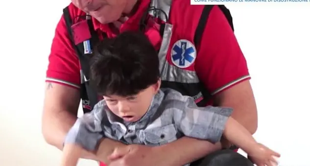 Bambino rischia di soffocare a Maracalagonis: salvato dalla prontezza delle maestre