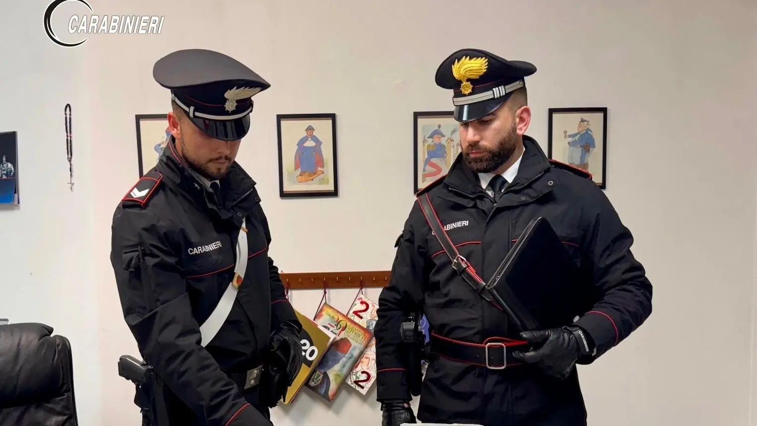 Colpo allo spaccio a La Maddalena: sequestrati oltre 100 grammi di cocaina e marijuana