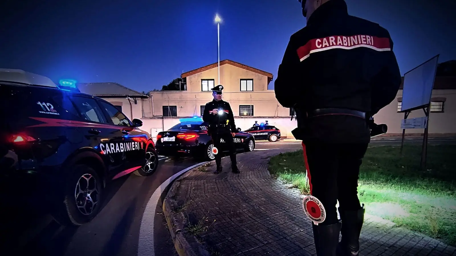 In auto 17 dosi di cocaina e in casa altro stupefacente: arrestato a Gonnosfanadiga