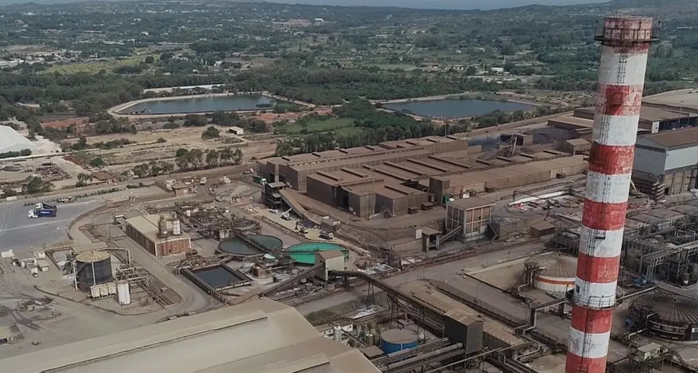 Eurallumina, tavolo ministeriale fissato al 10 dicembre: protesta operai continua