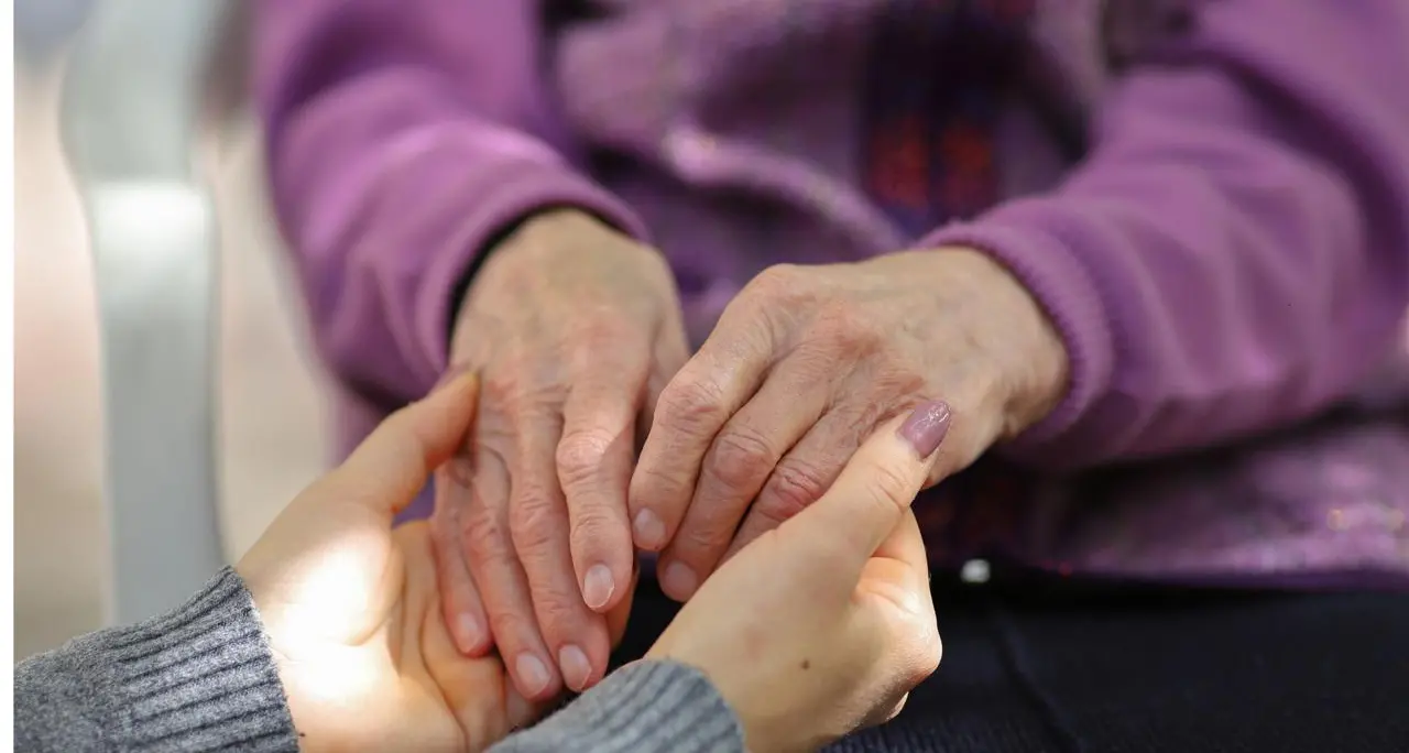 Violenza sulle donne: studio rivela l'impatto a lungo termine sul benessere psico-fisico