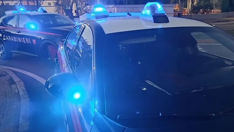 In auto oltre mezzo kg di marijuana, cocaina e hashish: arrestati tre giovani a Decimomannu