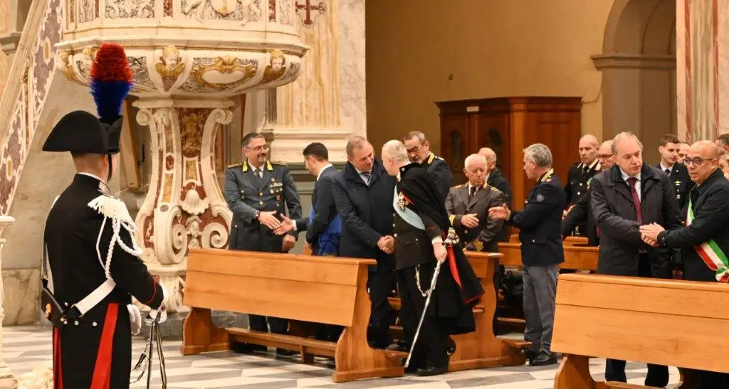 I Carabinieri celebrano la Virgo Fidelis a Oristano: fede, memoria e solidarietà nella Cattedrale