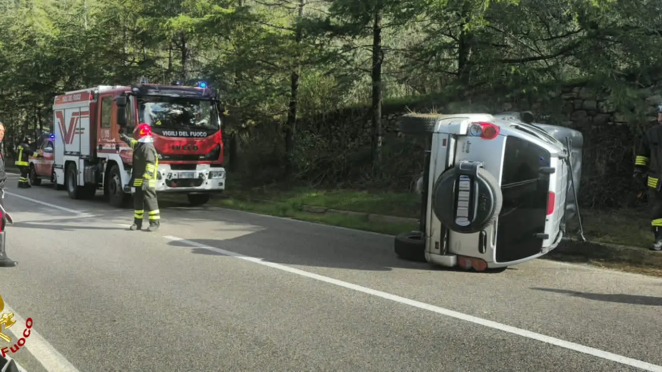 Incidente sulla SP 22 Nuoro-Oliena: ferito un automobilista