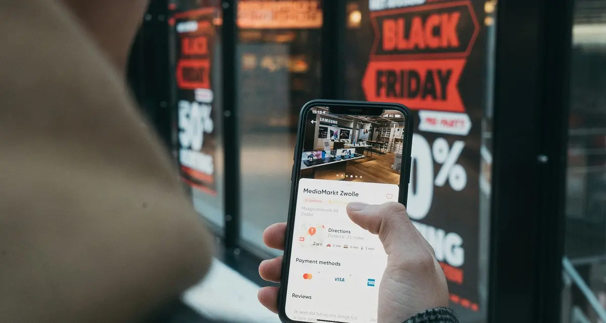 Black Friday 2025, boom di acquisti ma crescono le truffe online