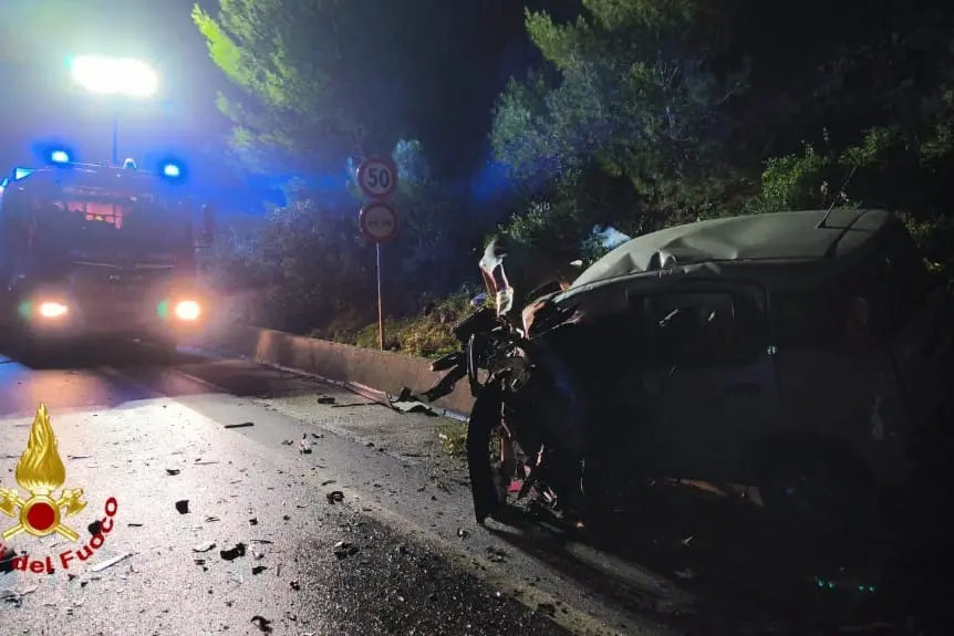 Scontro mortale sulla Statale 130: due morti e un ferito grave