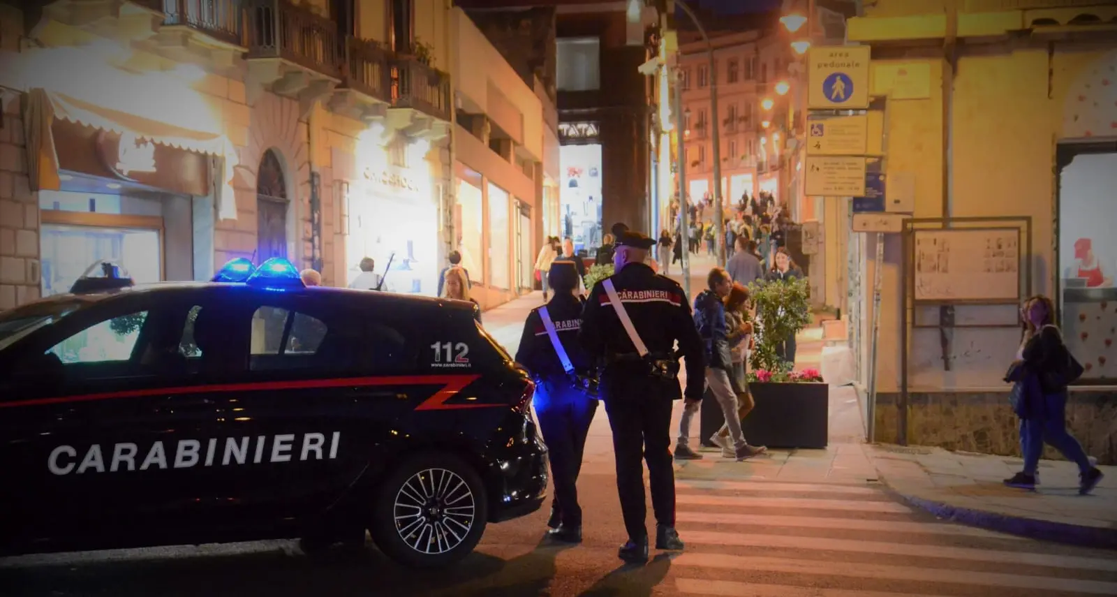 Furto in ristorante a Cagliari: fermato 29enne con refurtiva e strumenti per lo scasso