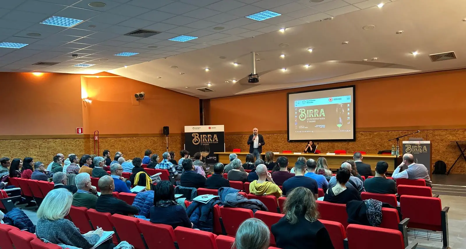 Successo per la seconda edizione di \"Birra, un percorso di filiera\" al Porto Conte Ricerche