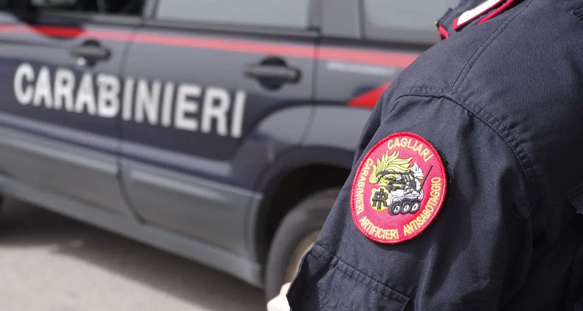 Esplosione in via Sanna a Cagliari, danni a un appartamento ma nessun ferito