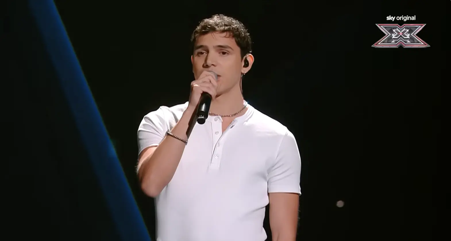 Questa sera la semifinale di XFactor: occhi puntati sul talento sardo eroCaddeo