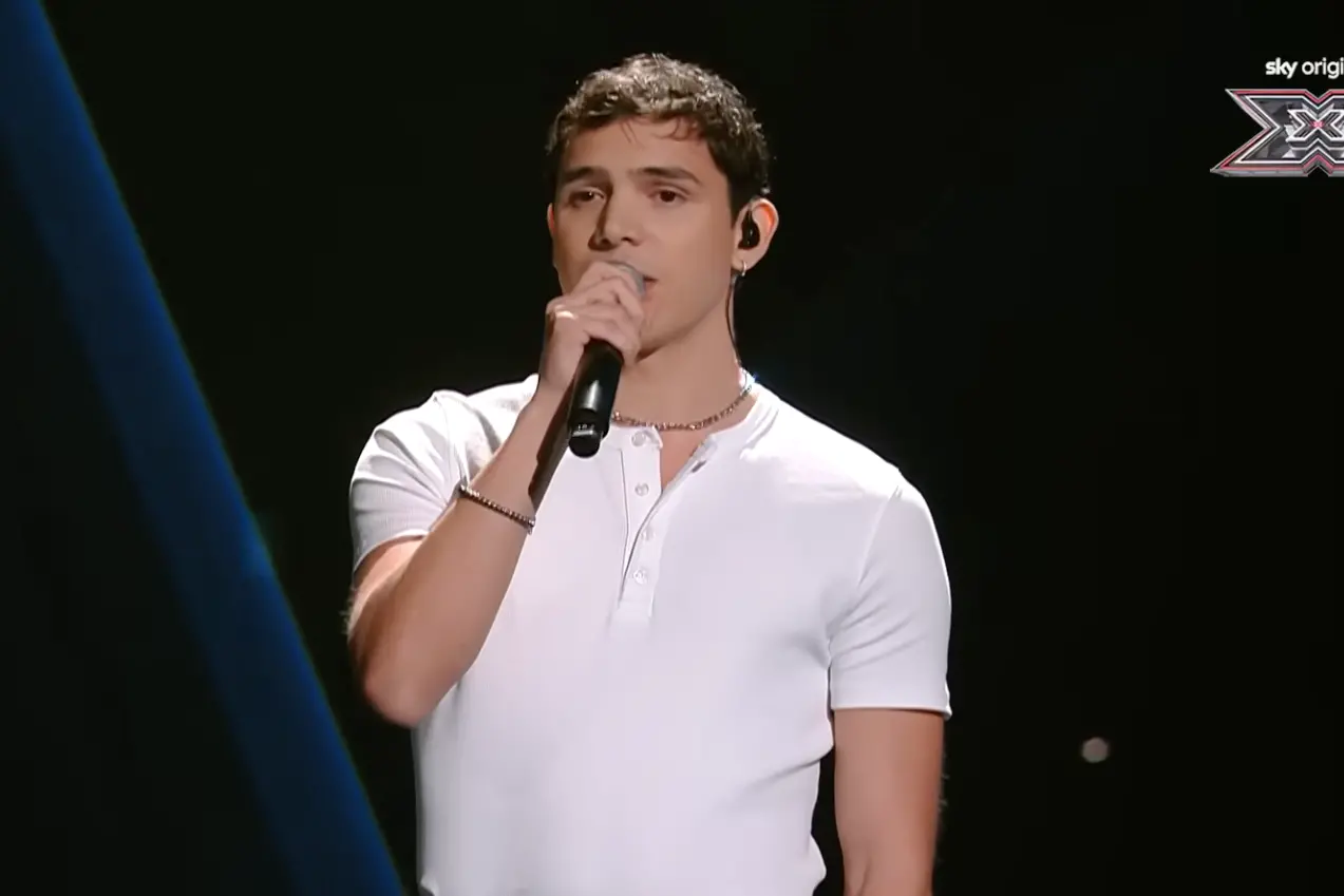 Questa sera la semifinale di XFactor: occhi puntati sul talento sardo eroCaddeo