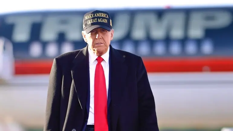 Trump, cala il consenso: pesa guerra e caro benzina