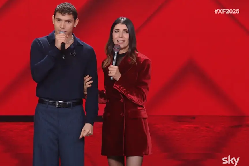 <p>Foto: Sky XFactor</p>\\n