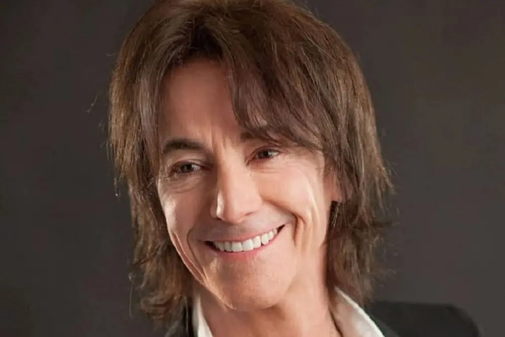 Alberto Fortis a Cagliari con \"Piano e Voce\"