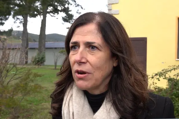 Todde in visita a Mamone: \"Valorizzare colonie penali scelta strategica per la Sardegna\"