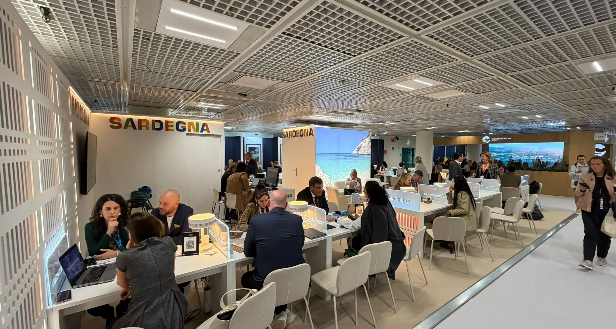 La Sardegna si presenta al mercato del lusso: debutto all'ILTM di Cannes