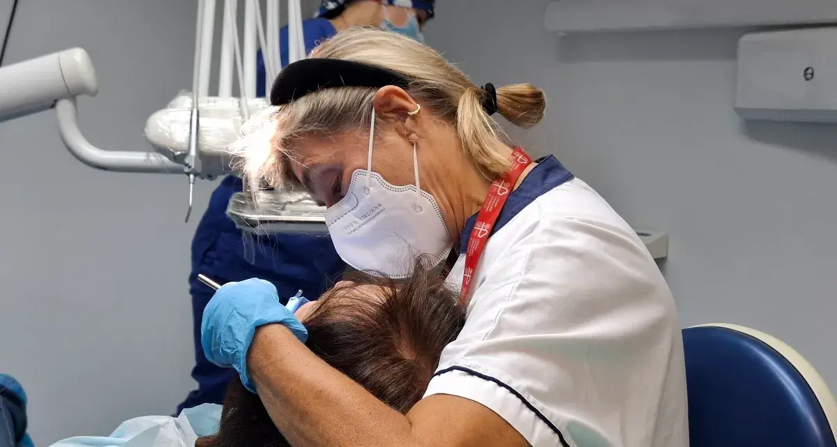 Cure dentali gratuite per trapiantati e dializzati: riparte il progetto Aou