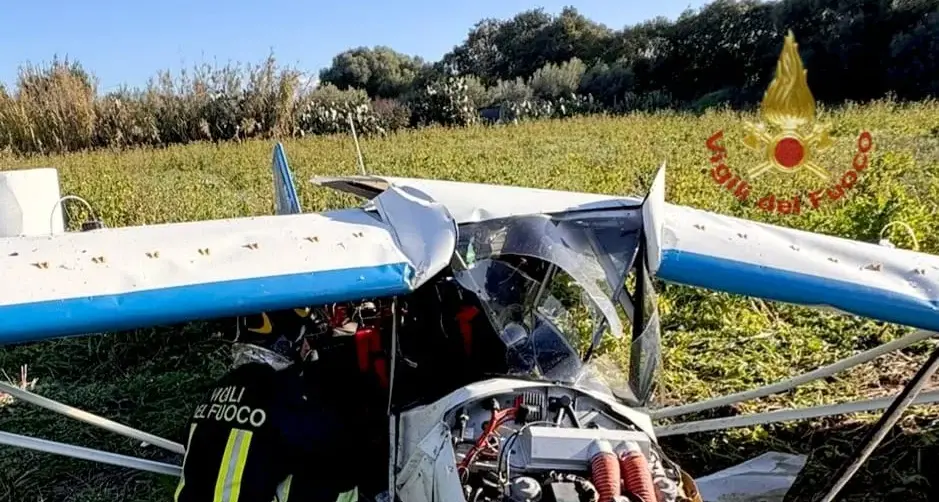 Ultraleggero precipita a San Sperate, pilota in codice rosso