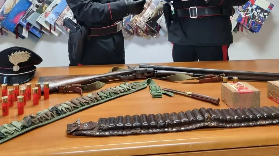 Sequestrate armi e munizioni a Gonnosfanadiga: scatta l'arresto